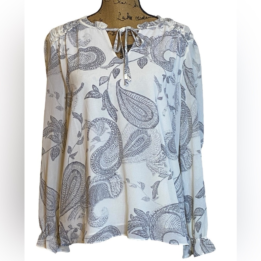 Rose & Olive white long sleeve blouse women’s size S
